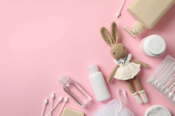 Les produits de soins pour bébé : conseils et information essentielle à connaitre